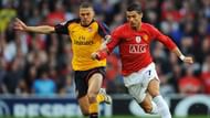Cristiano Ronaldo (right)